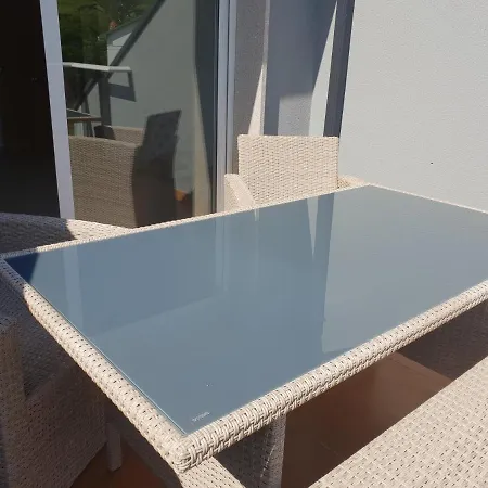 Vila, 132 Apartman *